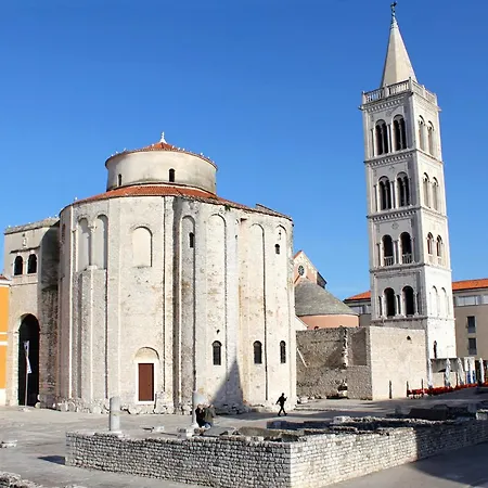 Appartamento With A Parking Space - 23131